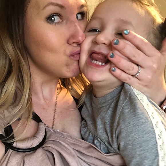 Meet your Posher, Lauren - Picture 1 of 1